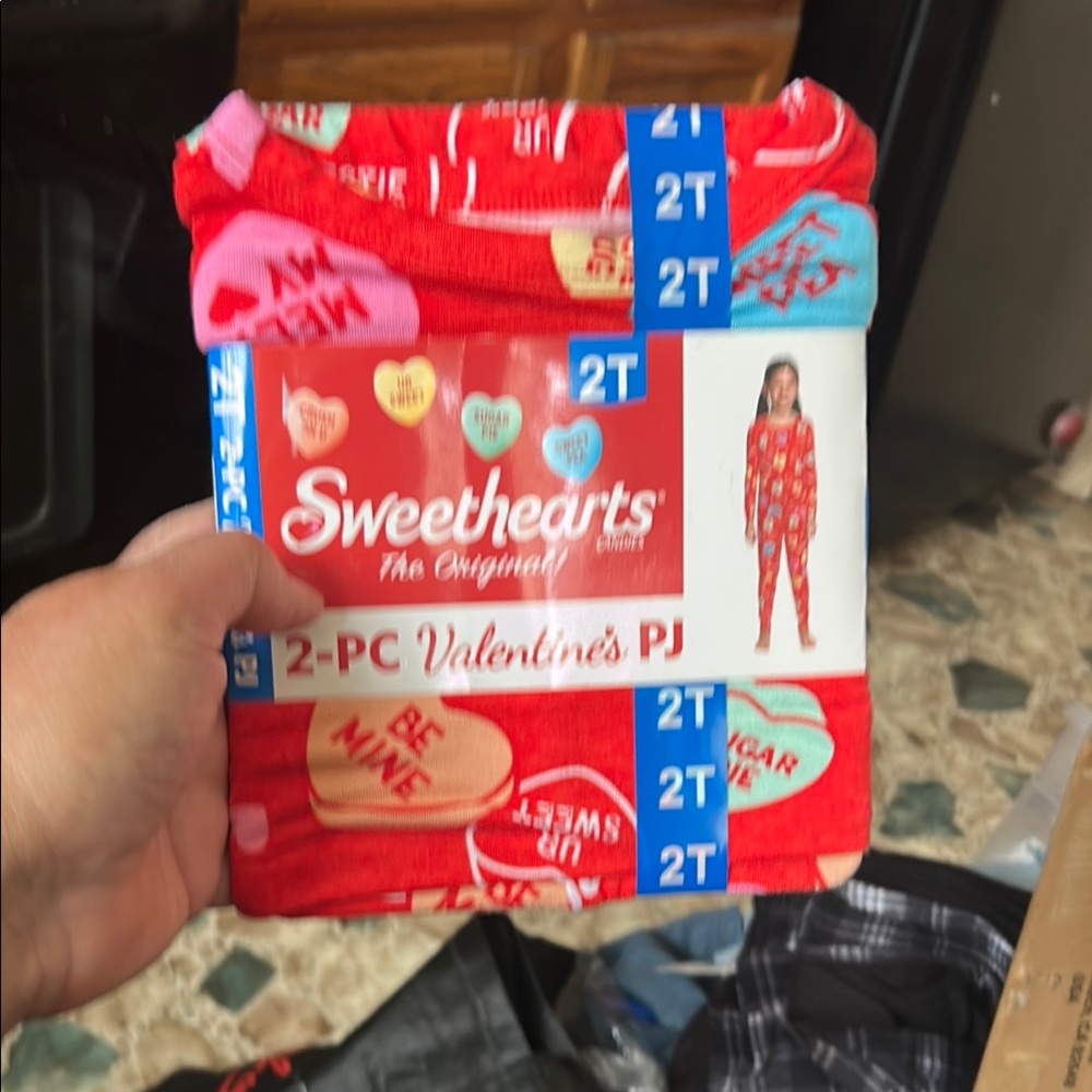 NWT Sz 2t Sweethearts Valentine's Pajama Set - Red